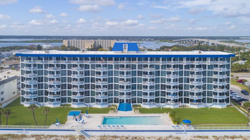 Jen Gavett – Surfside Club Condo